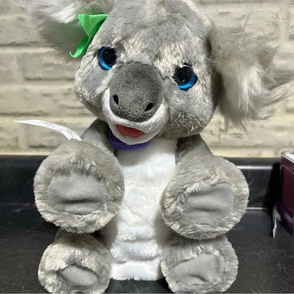 Hasbro FurReal Friends KRISTY KOALA 2020  Interactive Plush Sounds Reactions Toy - Picture 7 of 9